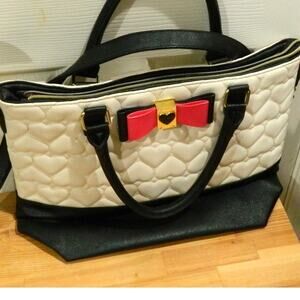 Betsey Johnson Quilted Heart Handbag Shoulder Tote with Bow